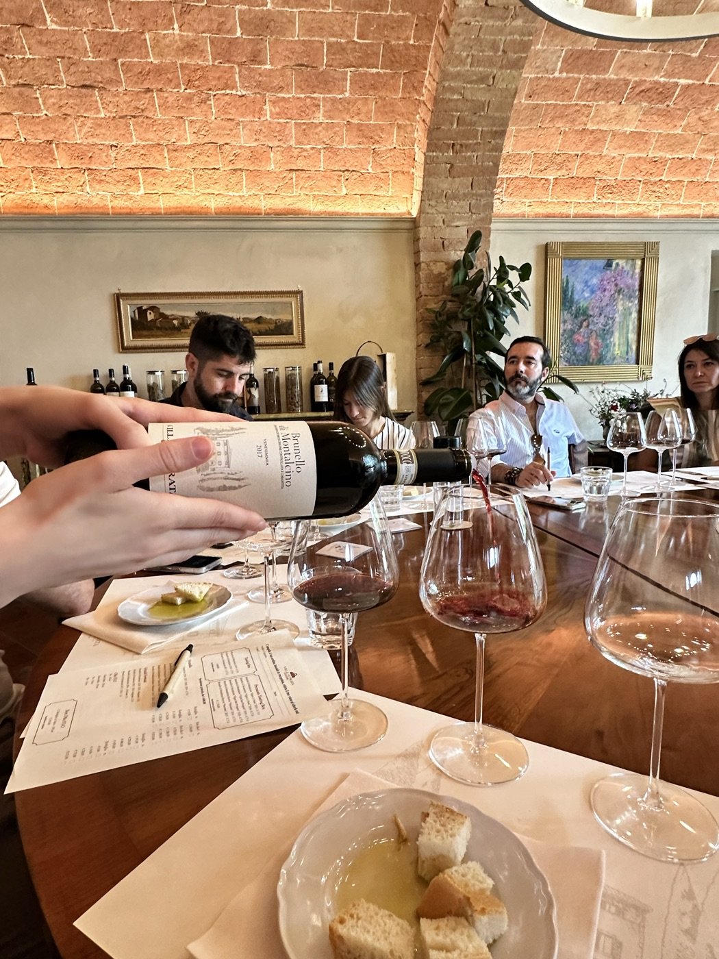 Degustazione di Brunello di Montalcino in cantina